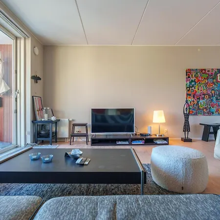 Apartman Modern With Balcony Near Tivoli & Metro *