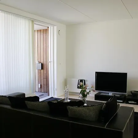 Daire Modern With Balcony Near Tivoli & Metro Kopenhag