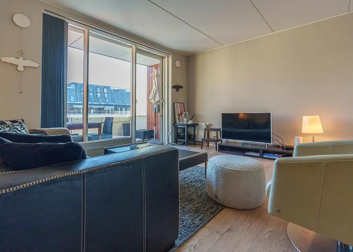 Modern With Balcony Near Tivoli & Metro Apartamento Copenhague