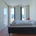 Modern With Balcony Near Tivoli & Metro 아파트