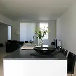 Modern With Balcony Near Tivoli & Metro 코펜하겐